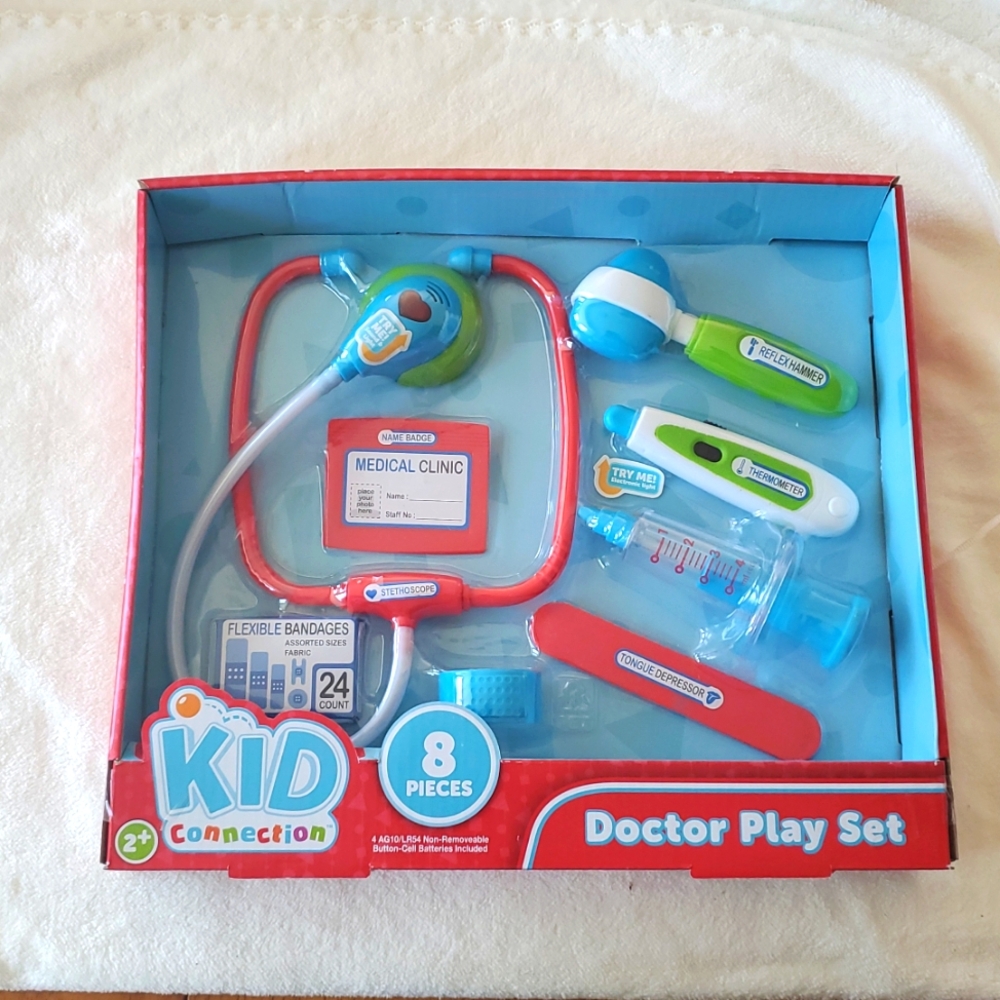 NEW! 🩺 Kid Connection 8 Piece Doctor Play Set - Stethoscope Pretend Nurse Pink
